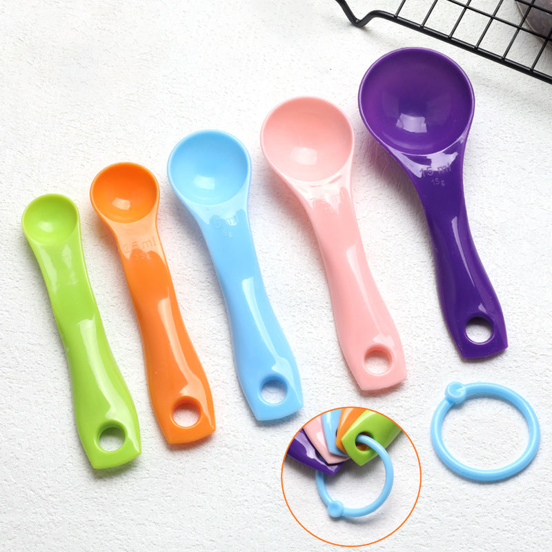 Set of 5 Plastic Measuring Spoons