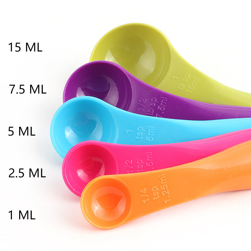 Set of 5 Plastic Measuring Spoons