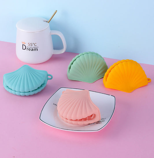 Seashell Oven Mitts Hand Clip