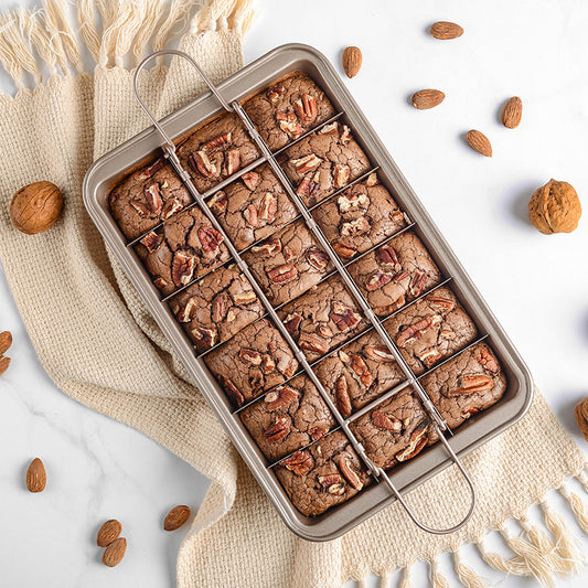 Non-Stick Brownie Cake Mold Pans with Dividers